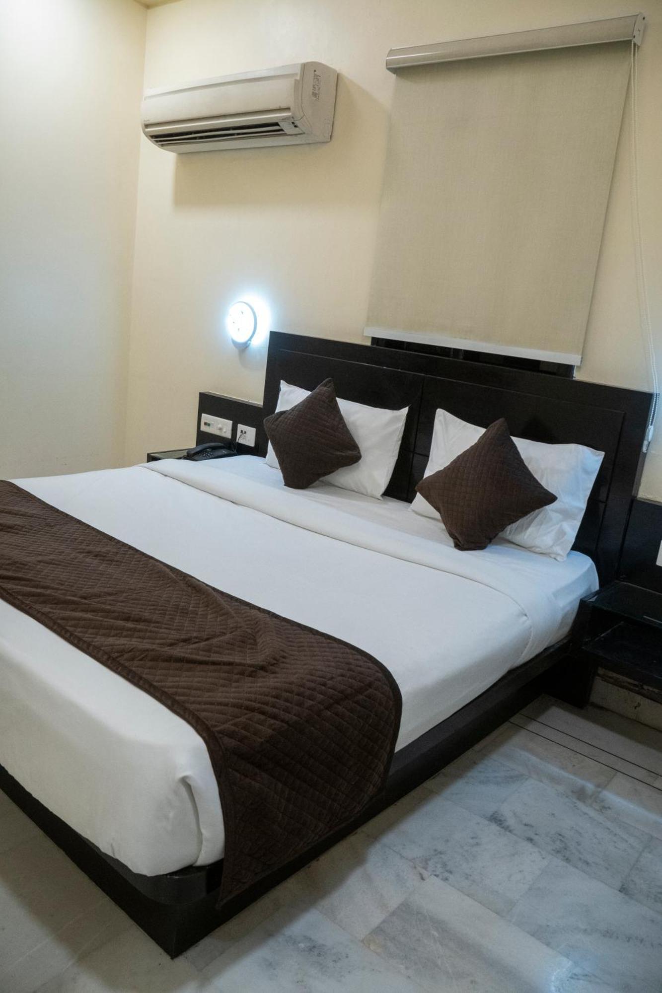 Hotel Sun Grand Agra  Esterno foto